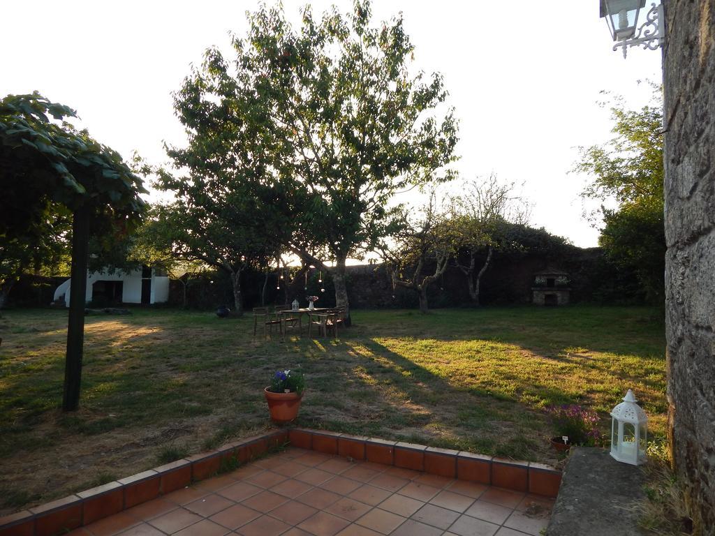 Pension - Albergue De Logrosa Negreira Exterior foto